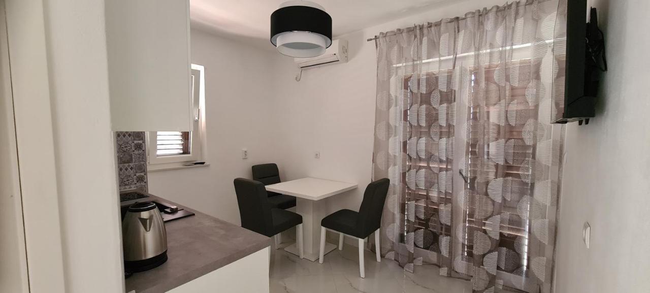 Apartments Orlic Sali Dış mekan fotoğraf